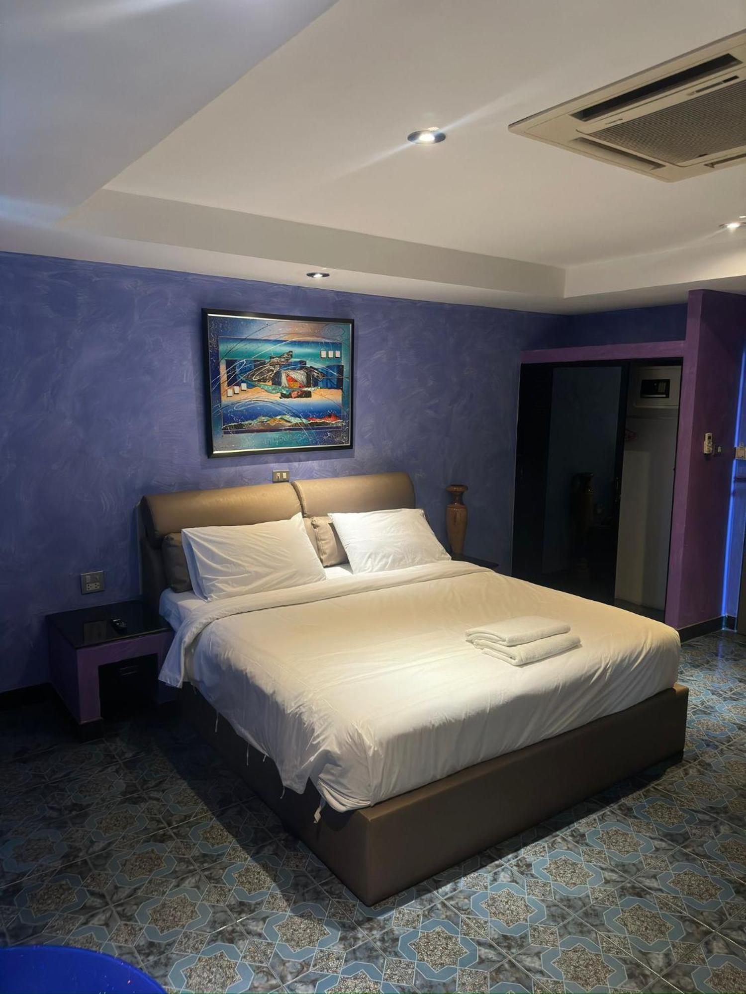 Koenig Hotel Pattaya Near Walking Street Eksteriør bilde