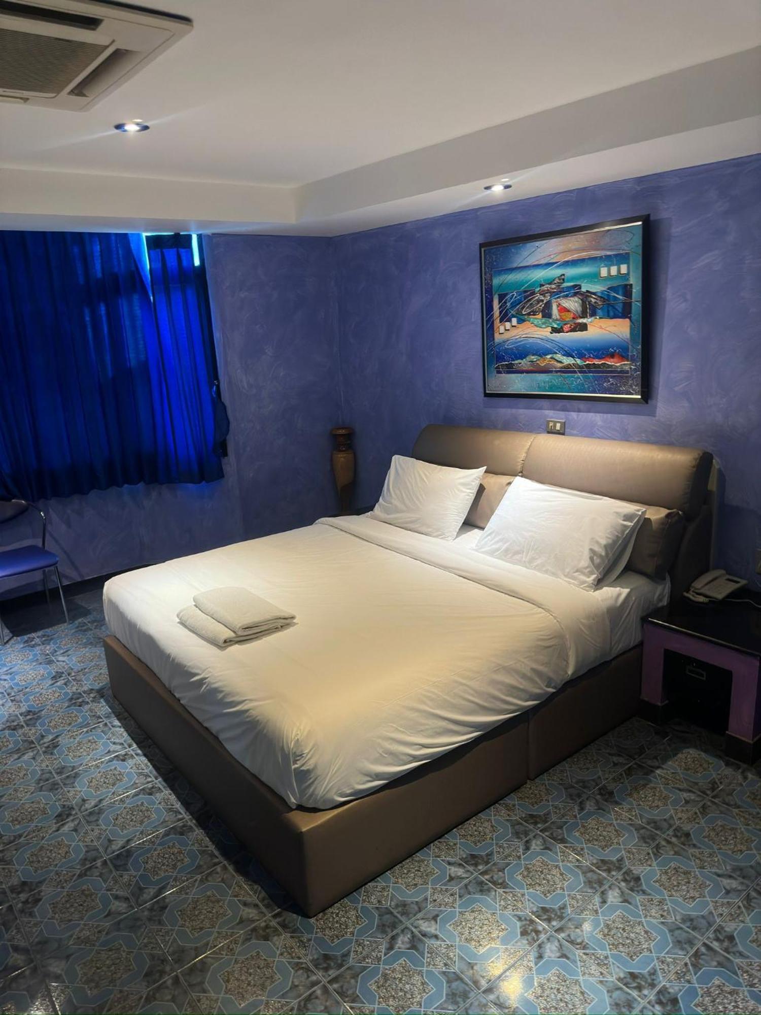 Koenig Hotel Pattaya Near Walking Street Eksteriør bilde